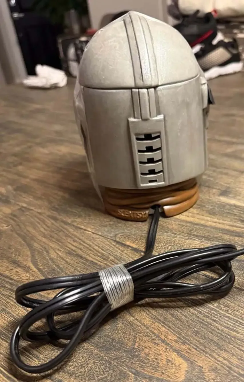 The Mandalorian Helmet Scentsy Warmer